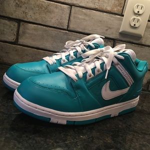 SUPREME Nike Air Force 2